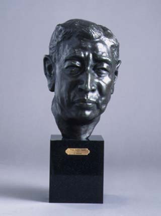 51.緒方富雄